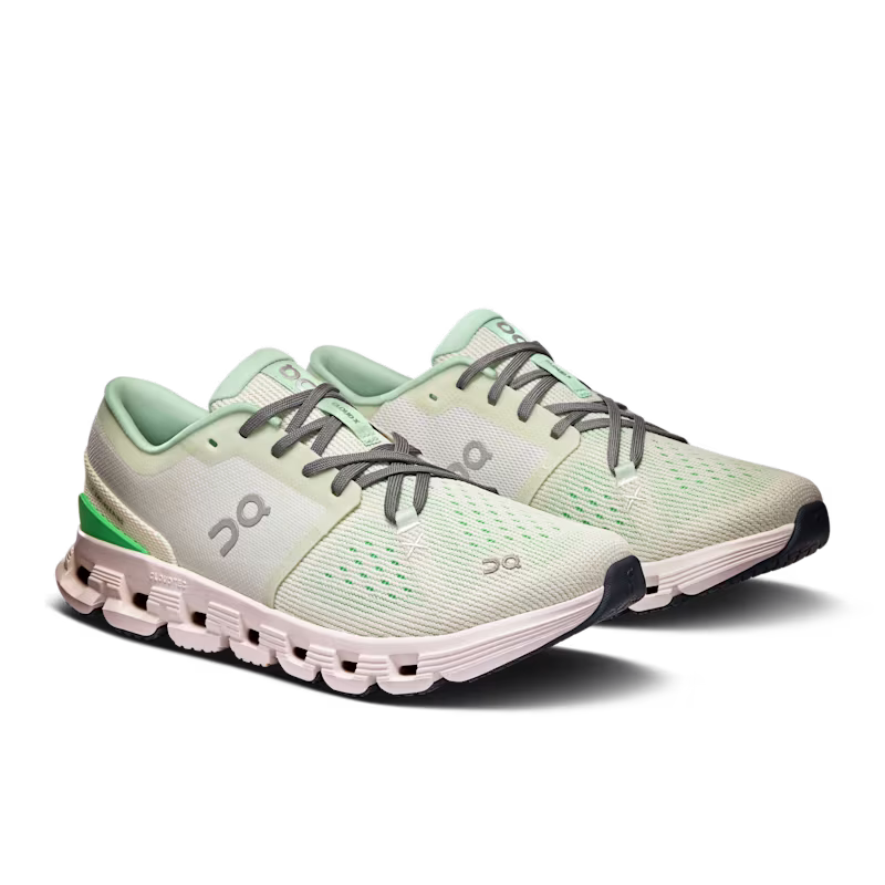Women's Cloud X 4