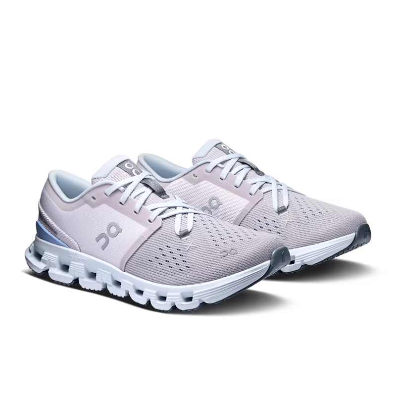 Women's Cloud X 4