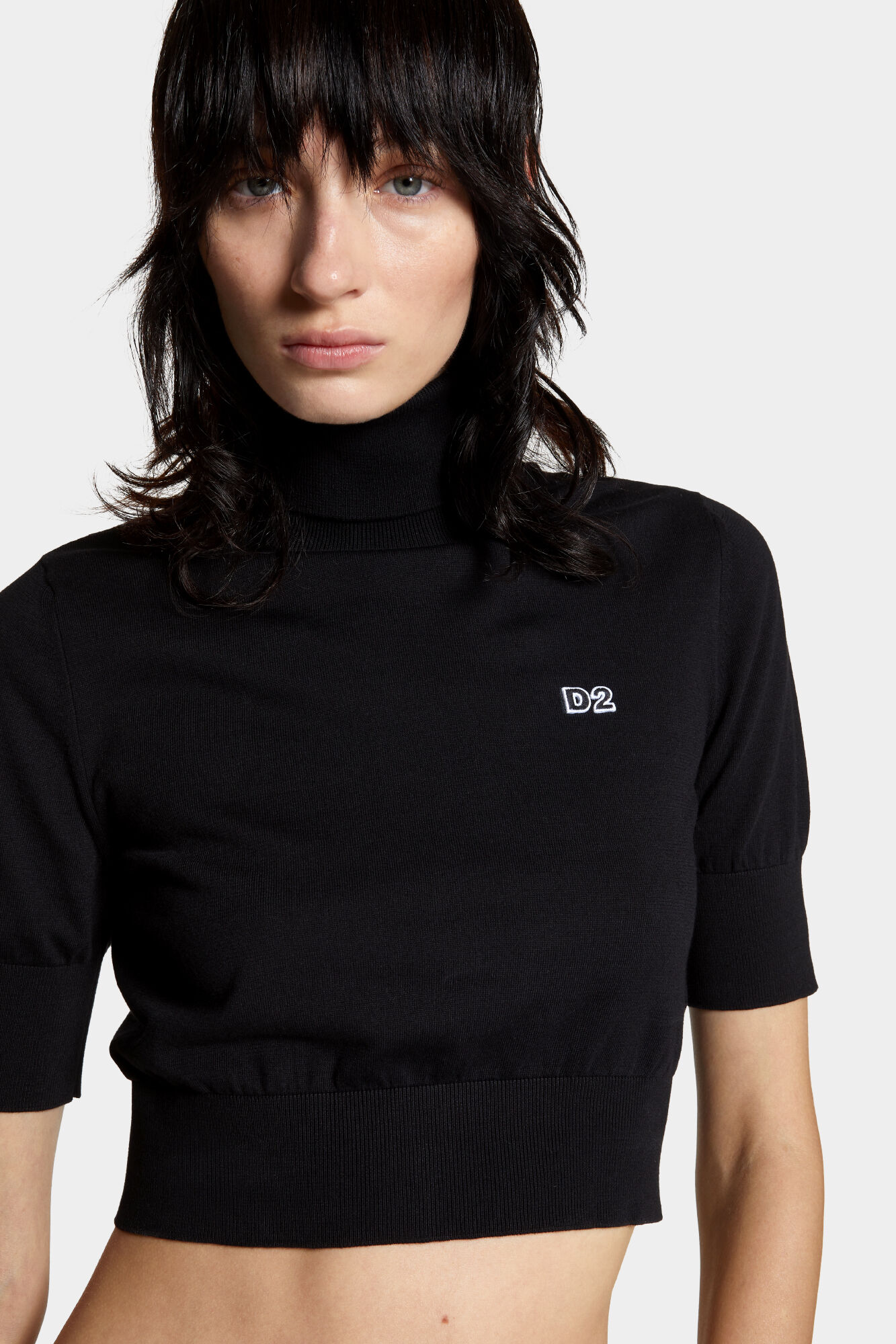 Cropped D2 Turtleneck