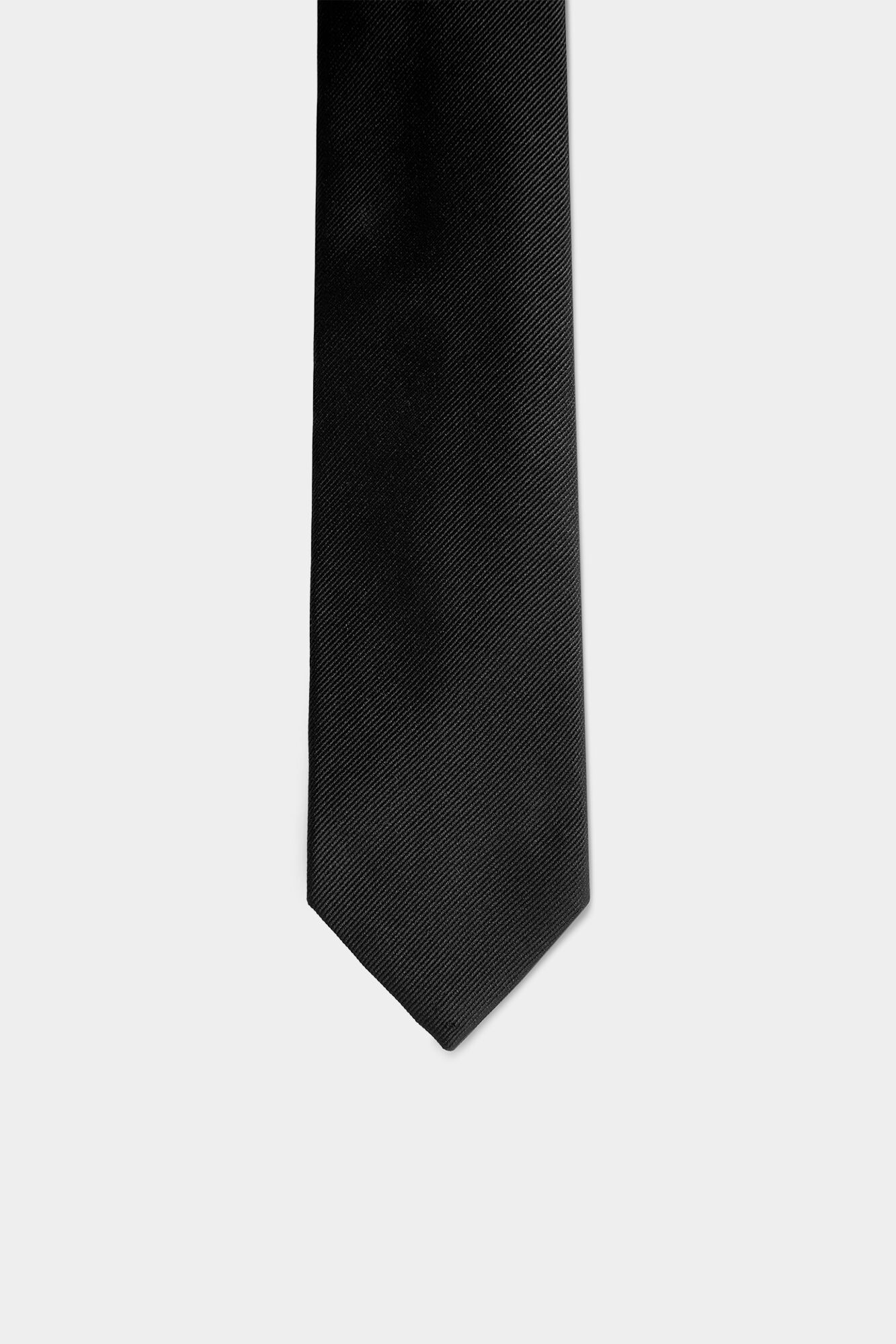 D2 Classic Tie