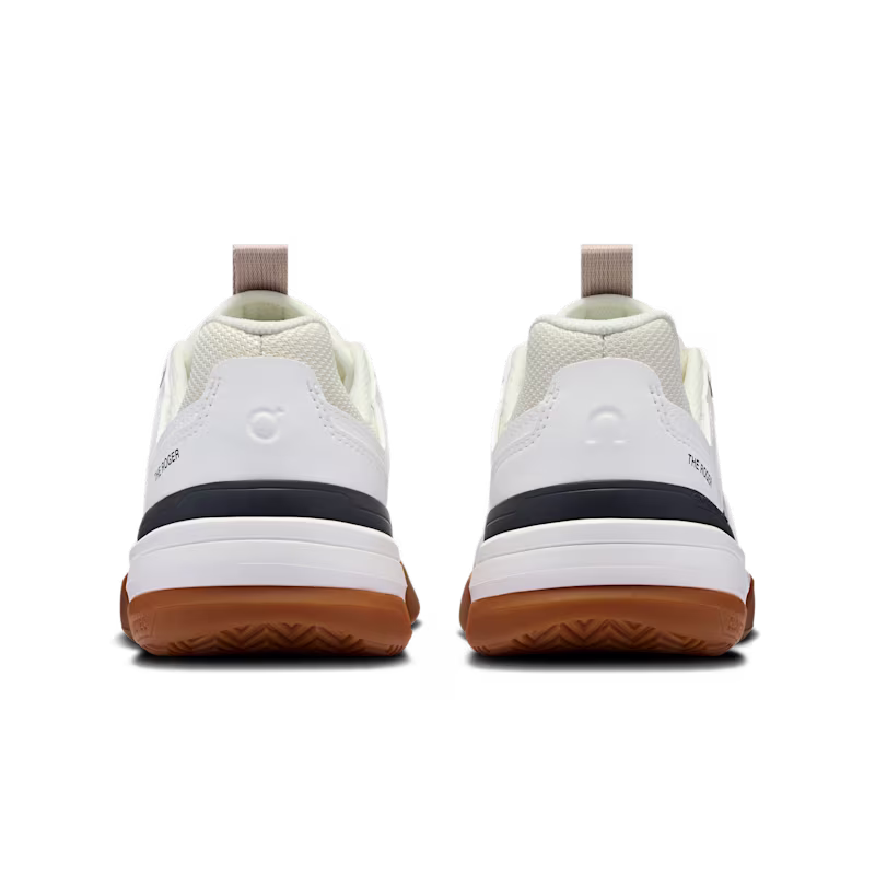 THE ROGER Clubhouse Pro Youth