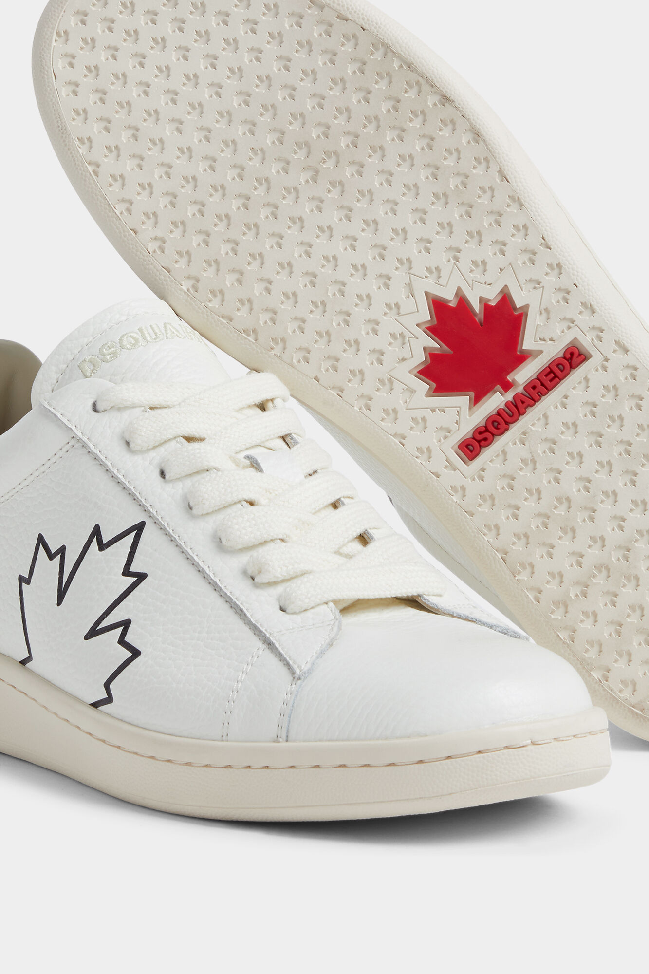 Maple Leaf Boxer Sneakers