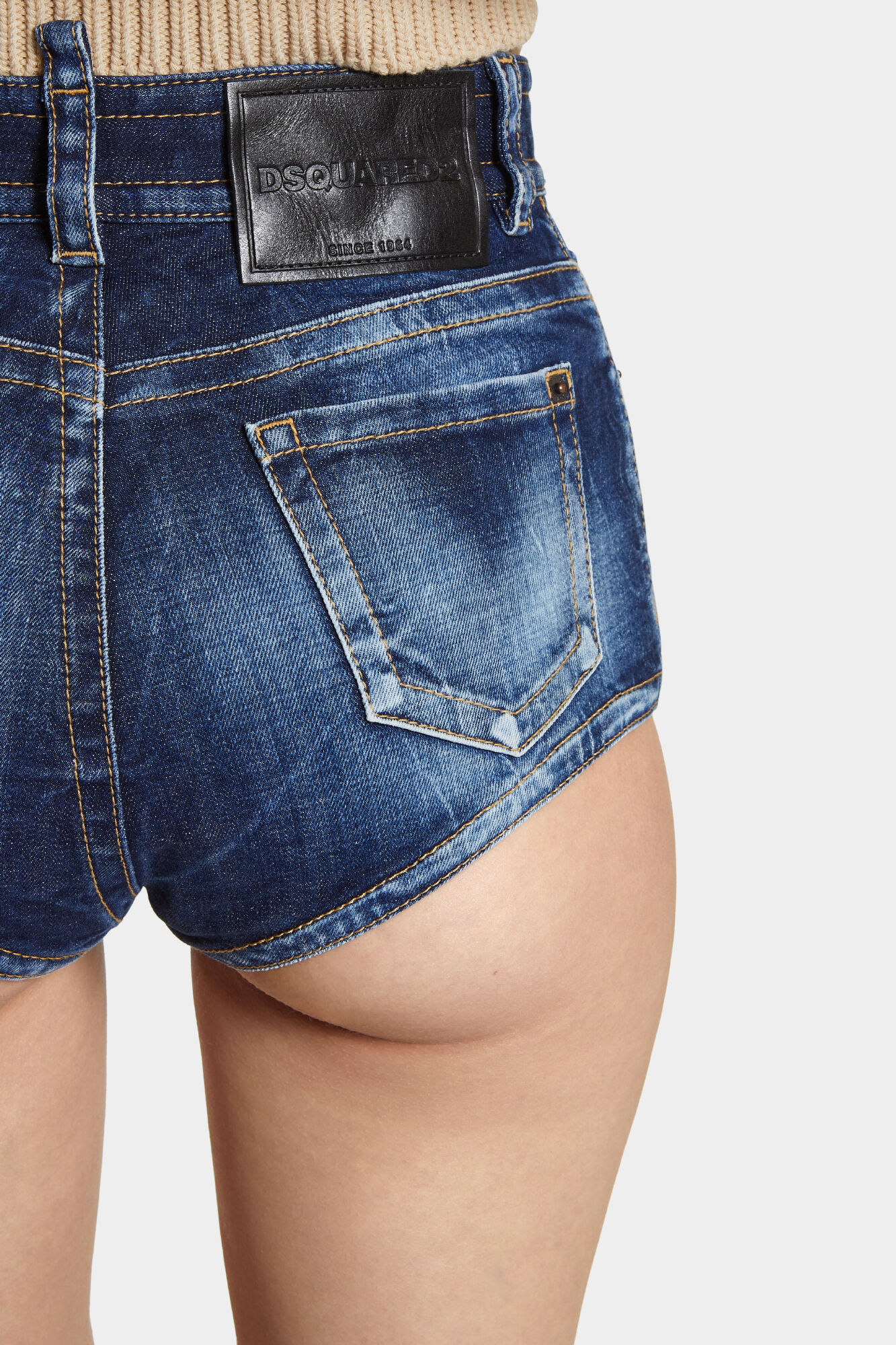 Medium Wash Hot Pant