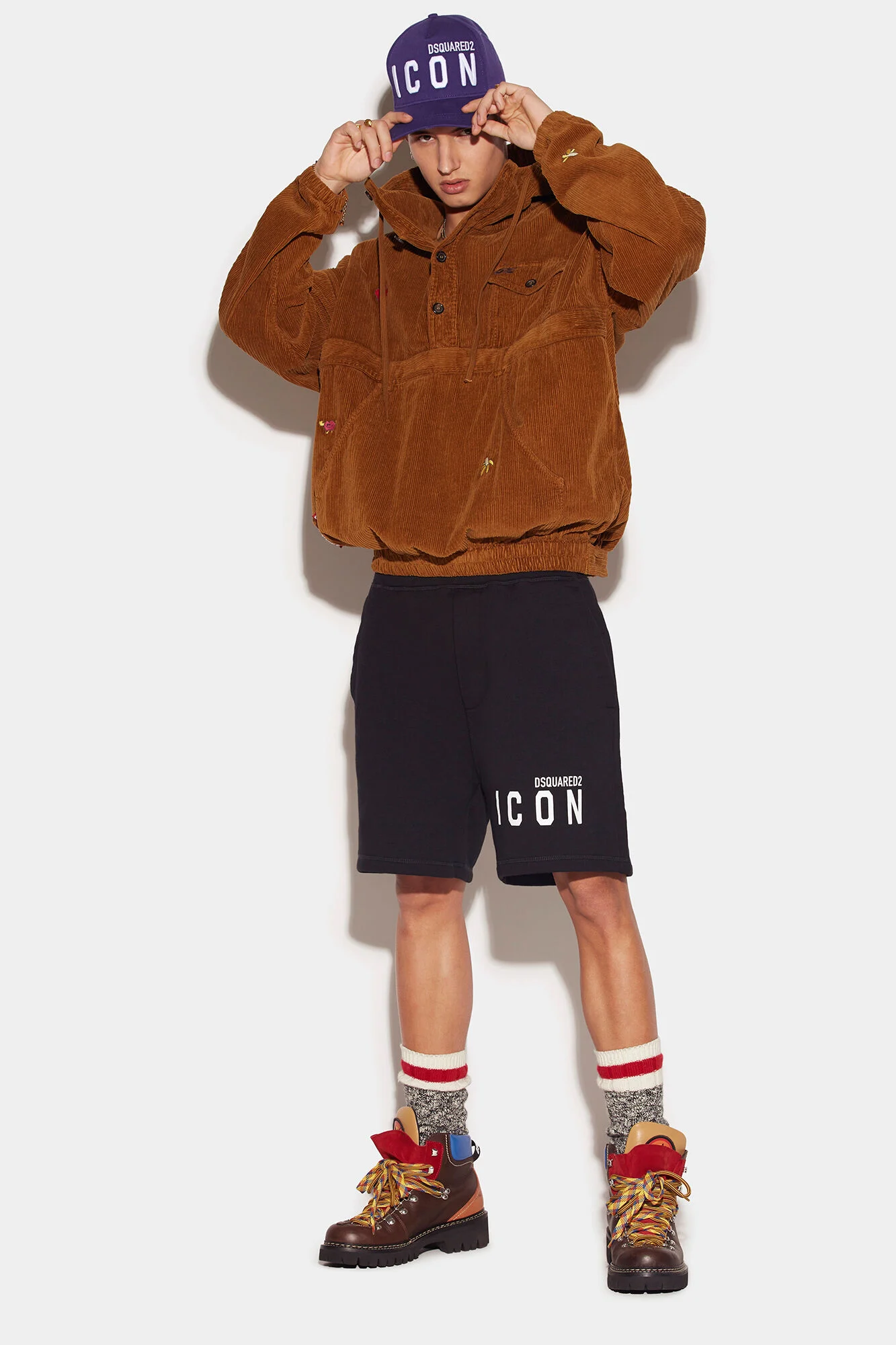 Icon Relax Shorts