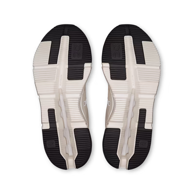 Women's Cloudnova Form 2 TT