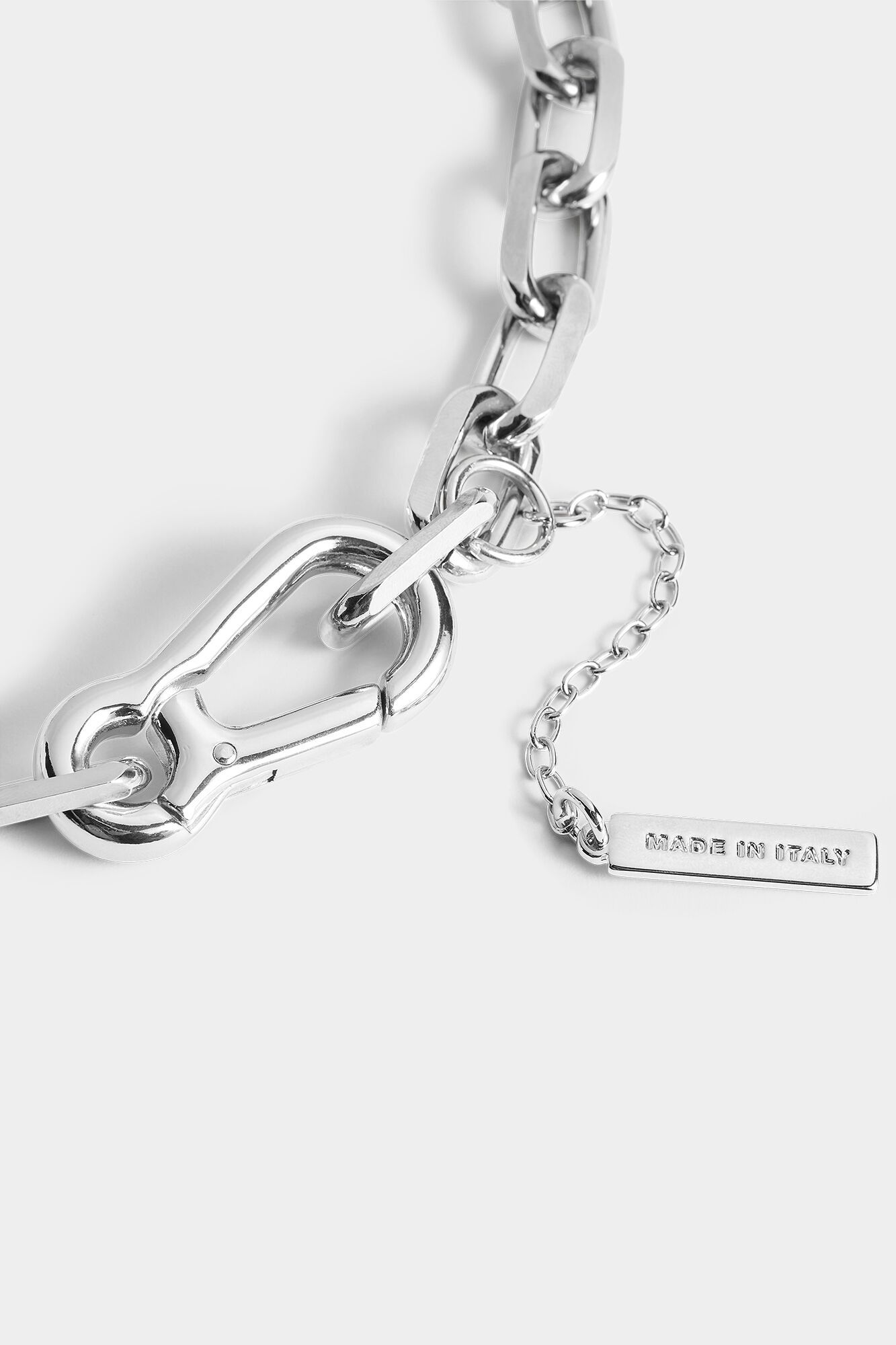 Chain Me Necklace