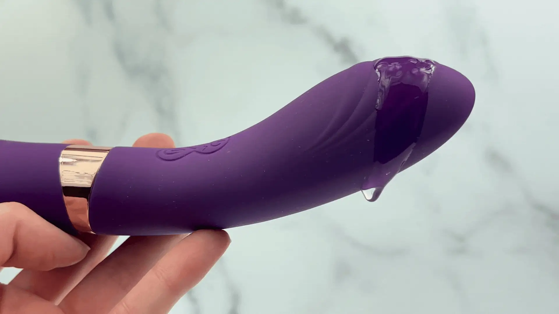 Tongue Tapper Fingering Dual-Ended G-Spot Vibrator - Two Sides for Doubled Pleasure!