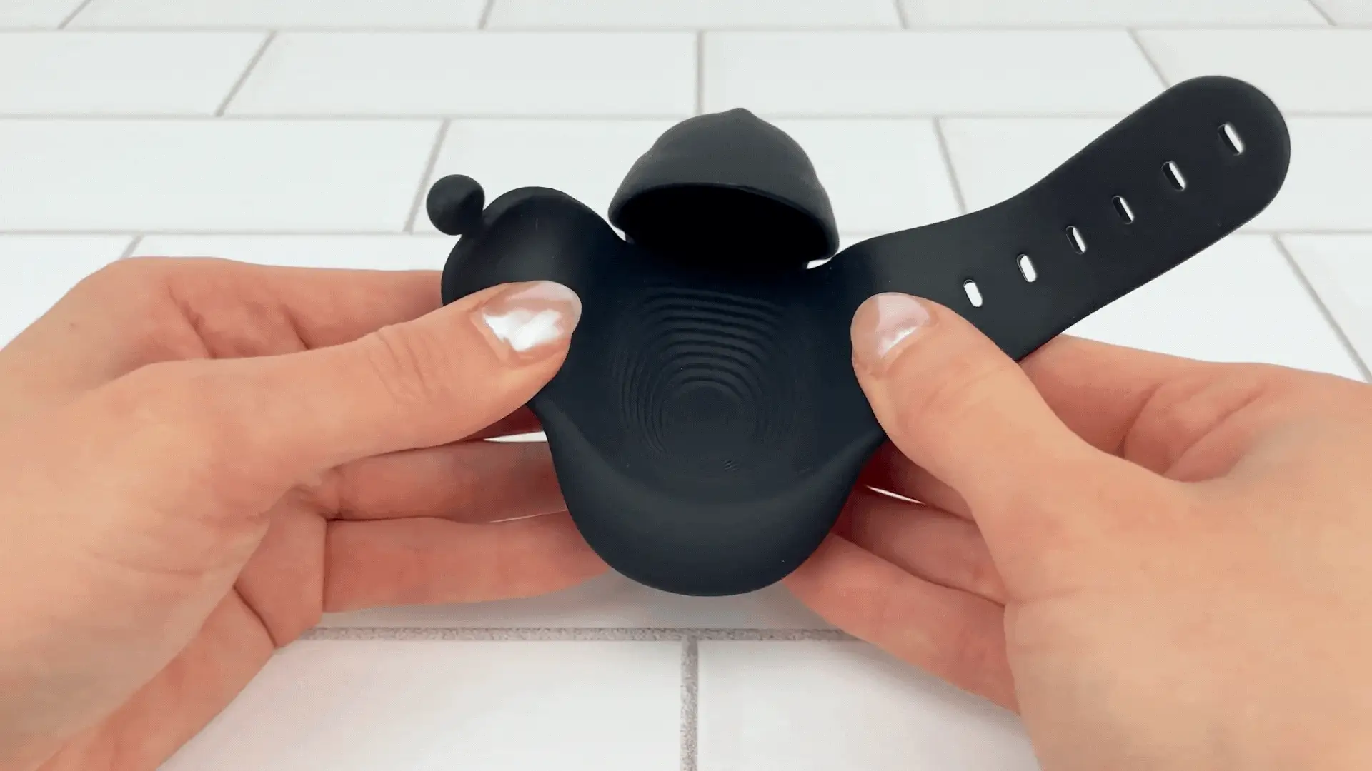 Wearable Hands-Free Vibrating Masturbator