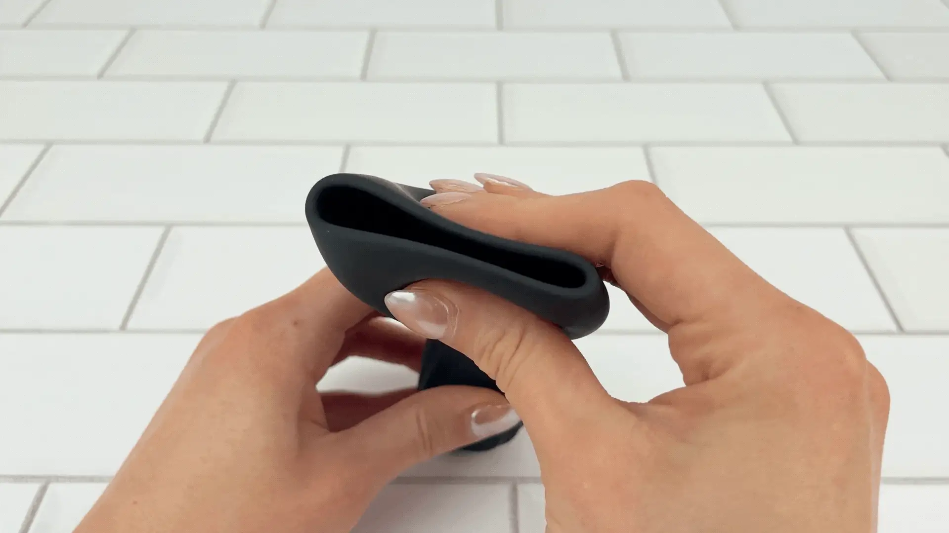 Vibrating Penis Tip Massager - F-Spot Stimulation!