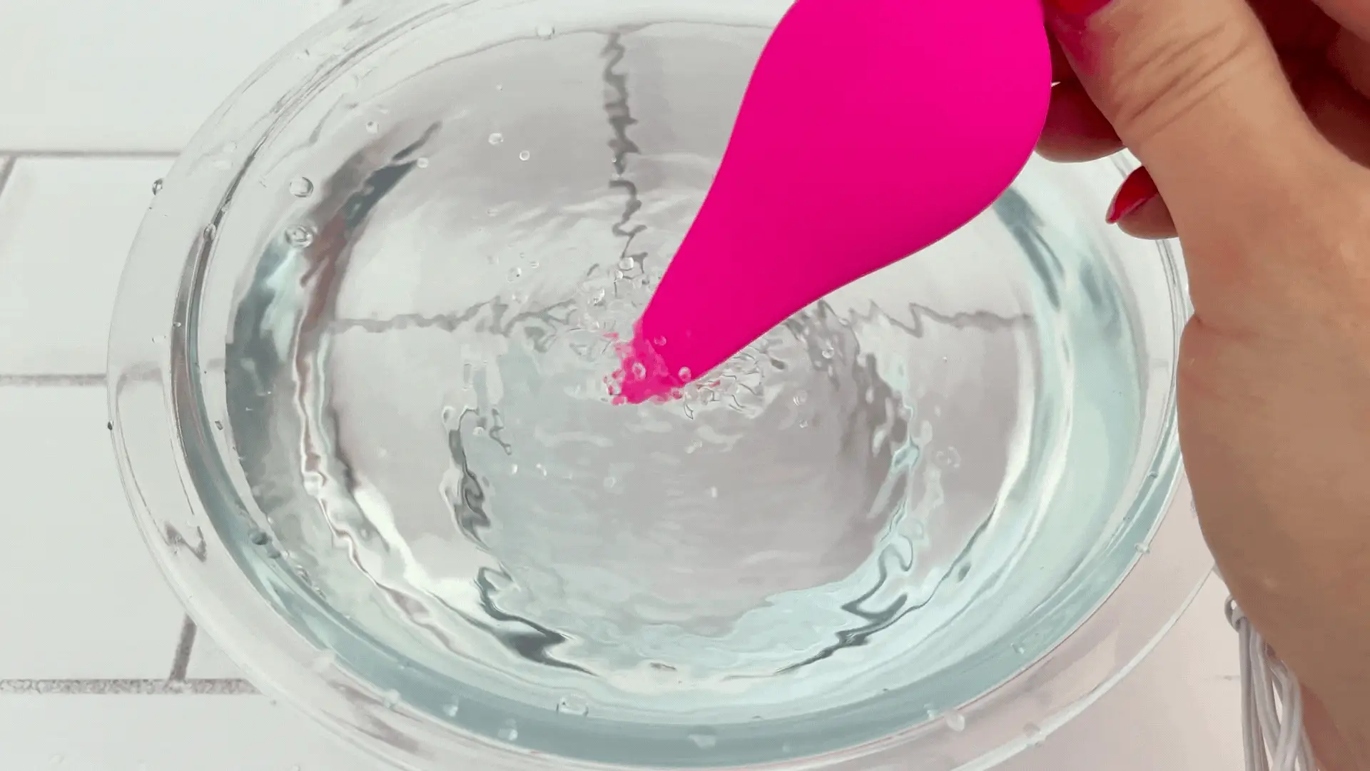 The Flutter Bullet - Flutters Against Clit with Powerful Vibes!