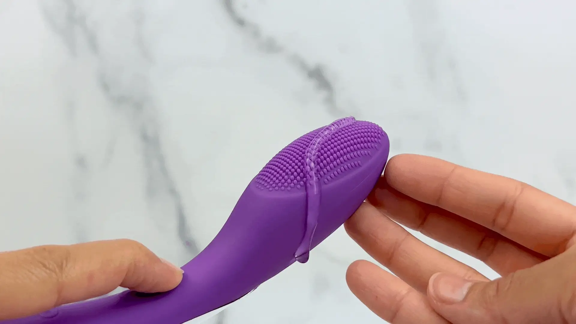 Dual-Ended Vibrating G-Spot Massager