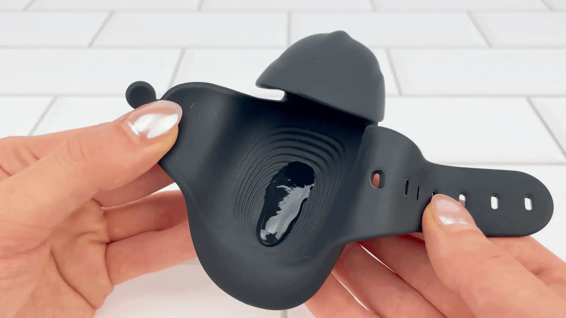 Wearable Hands-Free Vibrating Masturbator