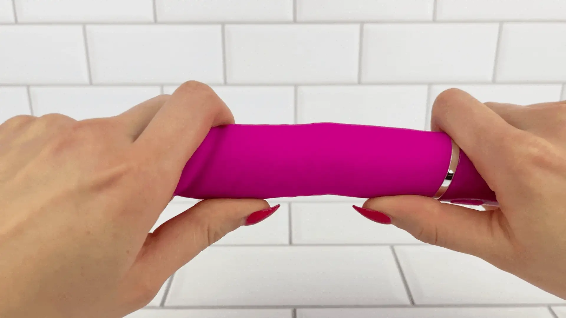 Silicone Rechargeable Realistic Vibrator