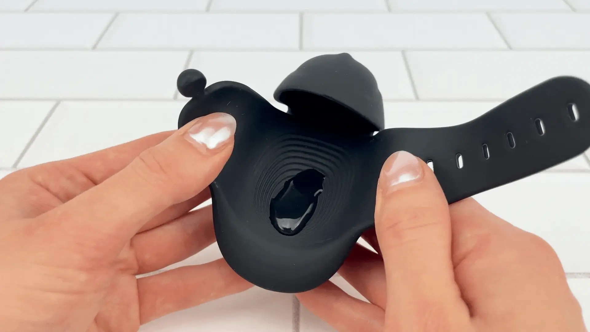 Wearable Hands-Free Vibrating Masturbator