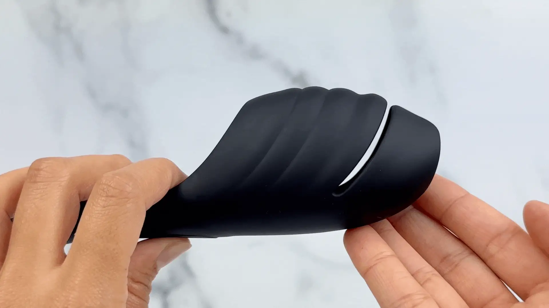 Mio Vibrating Penis Massager