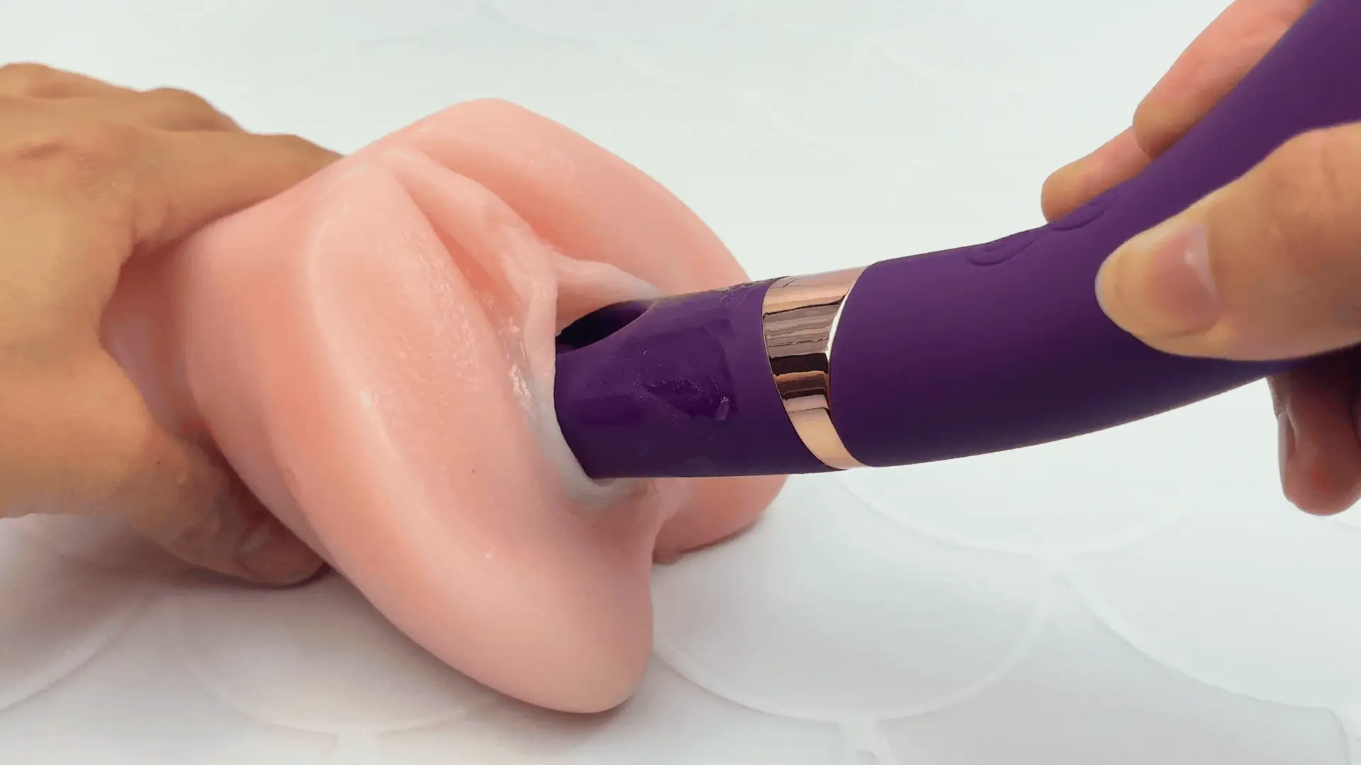 Tongue Tapper Fingering Dual-Ended G-Spot Vibrator - Two Sides for Doubled Pleasure!