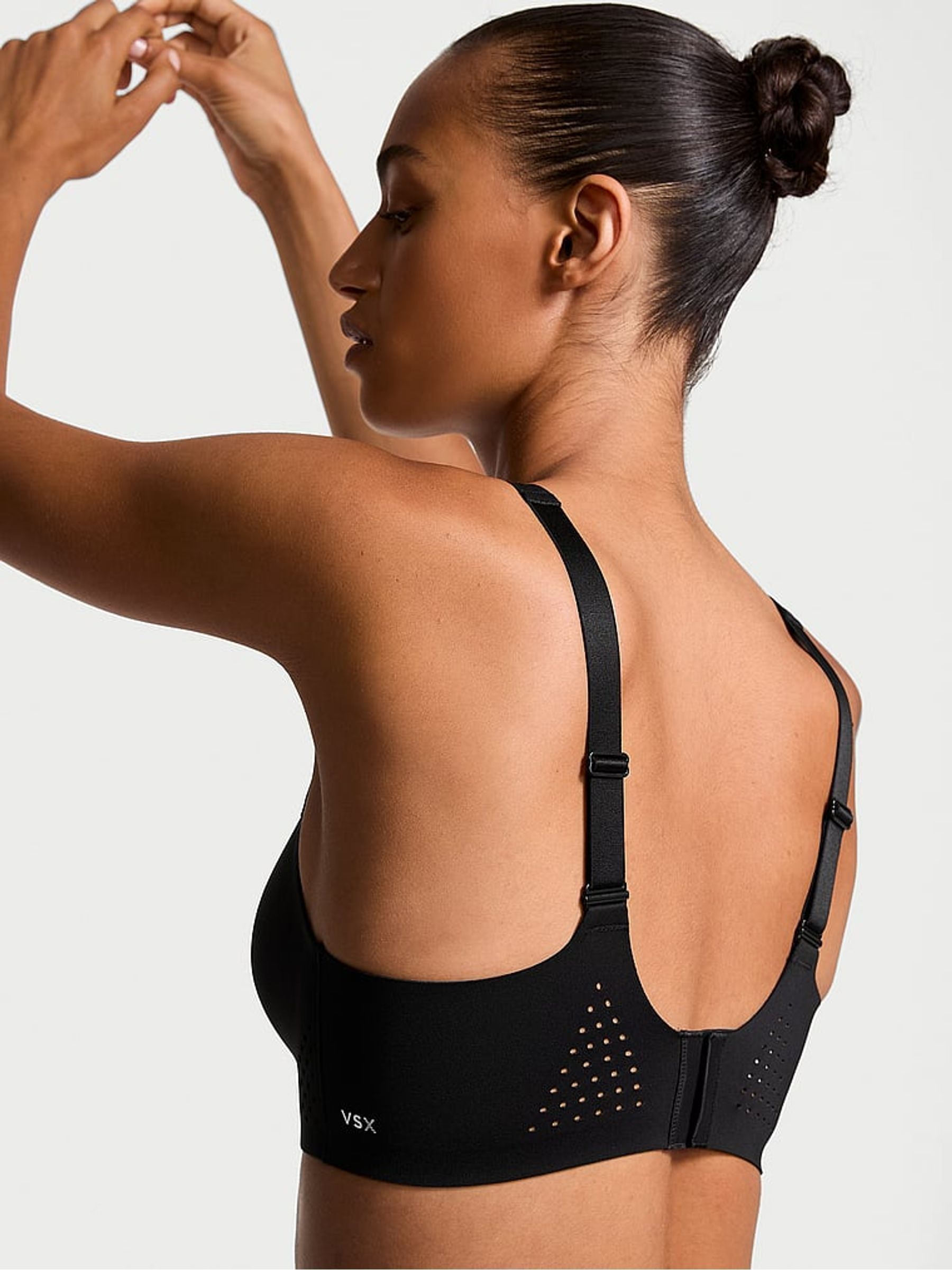 Black Back Close Featherweight Max High Support Sports Bra